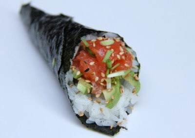 Spicy Salmon Handroll